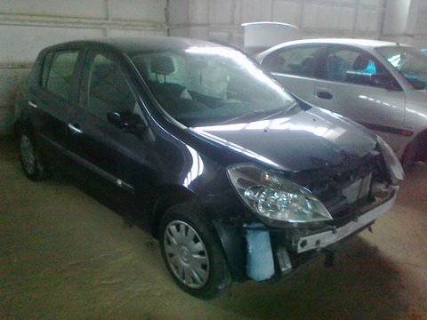 Naudotos automobilio dalys Renault CLIO 2006 1.4 Mechaninė Hačbekas 4/5 d.  2012-03-17